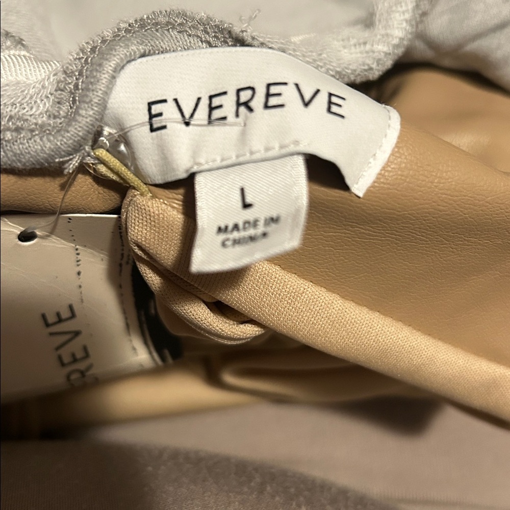 Evereve Beige Outerwear